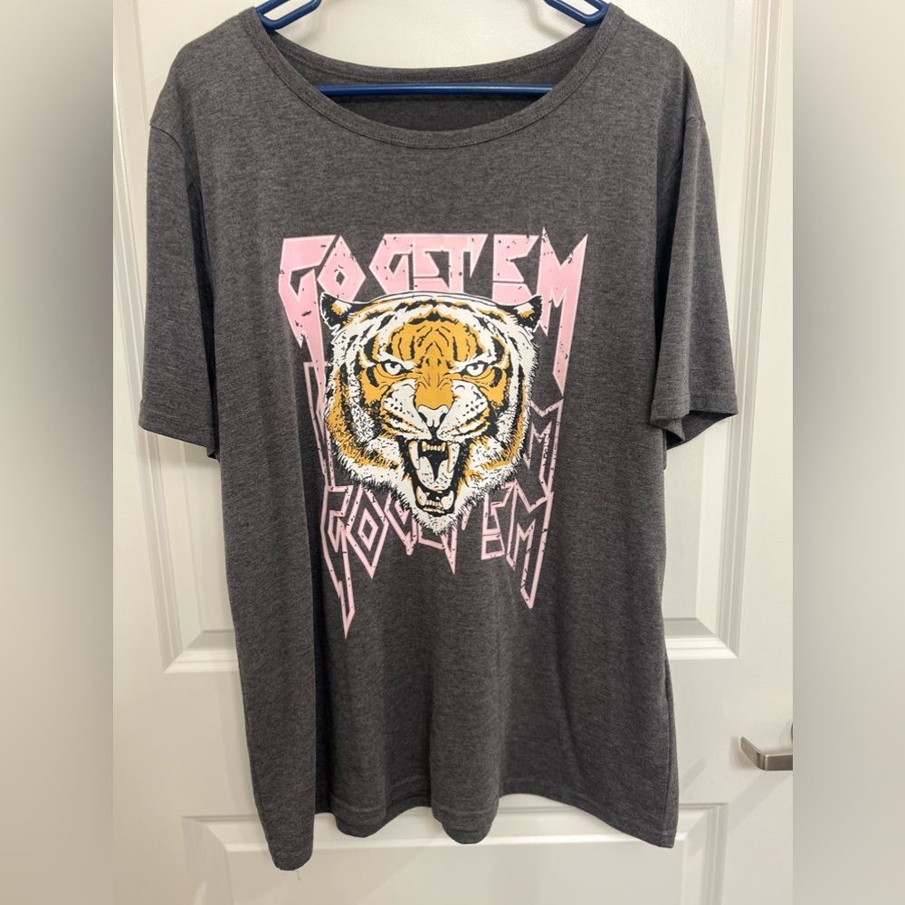 T shirt